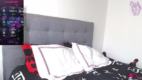 magic_stephany__ online show from 12.16.25