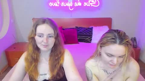 Lili and Bella online show from 03.11.26