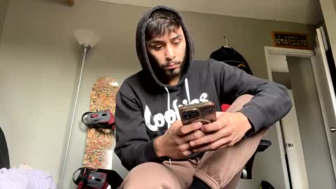 Snapshot of magicmatt230 chatting on 12.11.24 magicmatt online show from 12.11.24