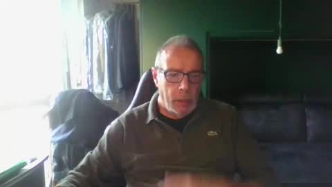 Snapshot of magicomerlino63 chatting on 10.13.25 magicomerlino63 online show from 10.13.25