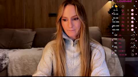 Snapshot of magicpeaach chatting on 02.07.25 magicpeaach online show from 02.07.25