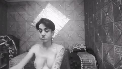 TsKaycee online show from 12.21.24