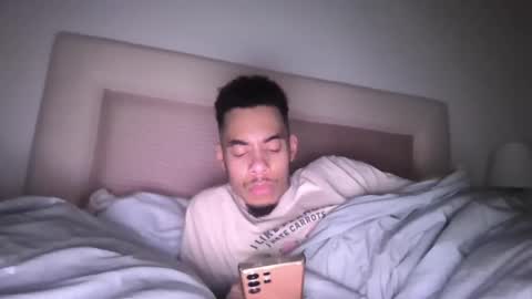 Snapshot of magicsempai chatting on 12.02.24 Magicsempai online show from 12.02.24