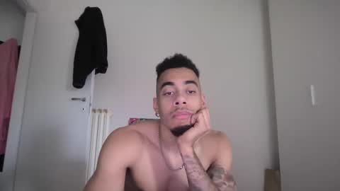 Snapshot of magicsempai chatting on 12.19.24 Magicsempai online show from 12.19.24