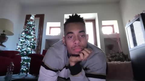 Snapshot of magicsempai chatting on 12.16.25 Magicsempai online show from 12.16.25