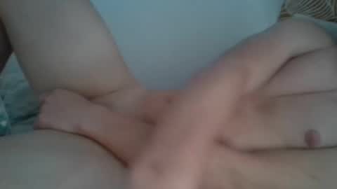 Snapshot of magicumberto chatting on 10.05.25 magicumberto online show from 10.05.25