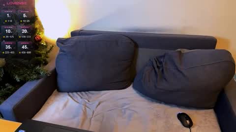 Jade online show from 10.16.25