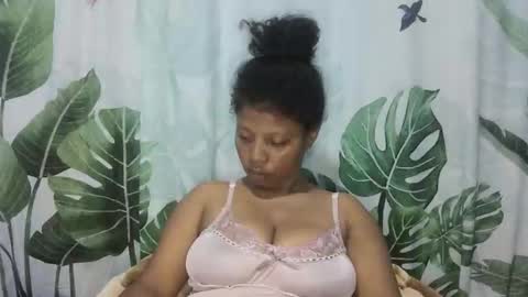 Snapshot of magniah chatting on 01.08.26 magniah online show from 01.08.26