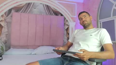 Magnus Alejo online show from 04.12.26