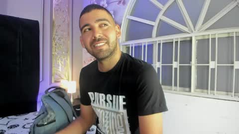 Snapshot of magnus_alejo chatting on 05.29.26 Magnus Alejo online show from 05.29.26