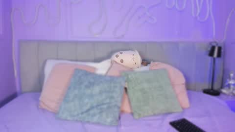 Mai online show from 12.04.25