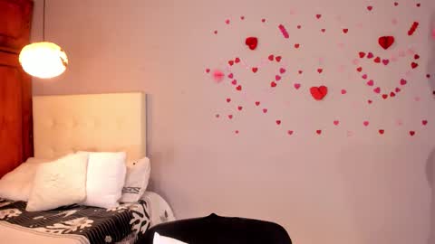 Maia online show from 03.21.26