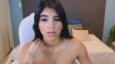 Snapshot of maiaa_ruiz chatting on 01.08.25 Maiaa Ruiz online show from 01.08.25