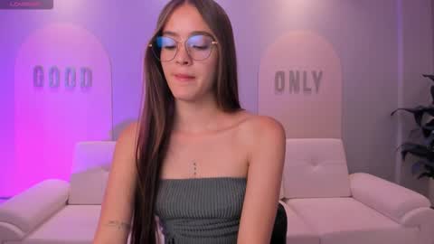  Maia  online show from 09.09.25