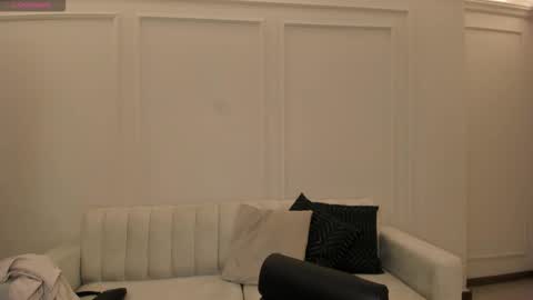  Maia  online show from 02.15.26