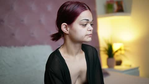  Maia  online show from 03.26.26