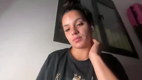 Maia  online show from 06.25.26