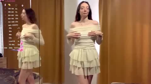 Elina online show from 10.05.25