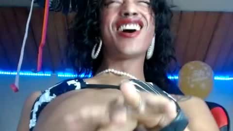 Bella Maidi online show from 04.23.26