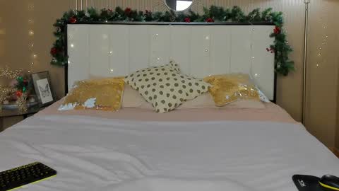 Snapshot of mailymilf chatting on 01.11.25 Sofi online show from 01.11.25