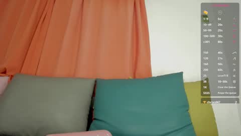 Snapshot of maison_sofiaa chatting on 01.31.25 online show from 01.31.25