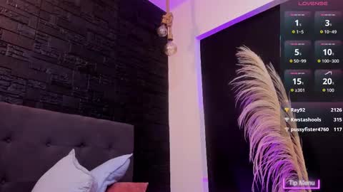 maite_smith69 online show from 11.11.25