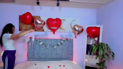 MAITE STONE1 online show from 02.14.26