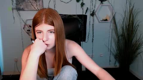 Snapshot of maja_beautiful chatting on 01.30.25 your dream online show from 01.30.25