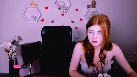 Snapshot of maja_beautiful chatting on 03.06.25 your dream online show from 03.06.25