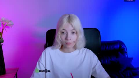 Snapshot of maja_beautiful chatting on 06.16.26 your dream online show from 06.16.26