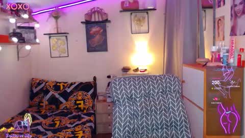 Bella online show from 11.18.25