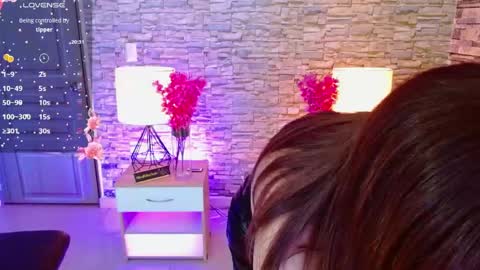 Makarena  online show from 04.19.26