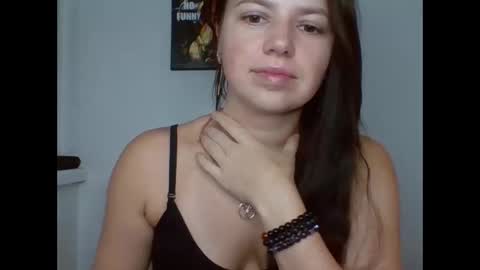 make_mesmile online show from 10.21.25