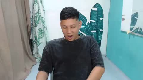 makehugecock online show from 10.27.25