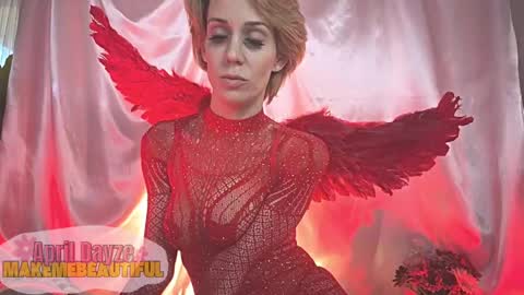 Snapshot of makemebeautiful chatting on 01.21.25  April Dayze  makemebeautiful online show from 01.21.25