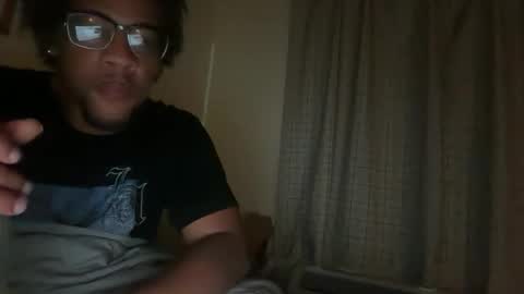 makemenutinmywifewhilewefuck online show from 04.23.26