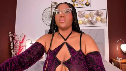 makena online show from 11.08.25