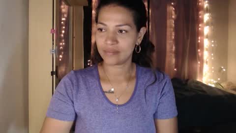 Snapshot of makennaa_1 chatting on 09.11.25 MAKENNAA online show from 09.11.25