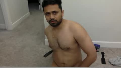 Snapshot of makeyousatisfied12 chatting on 02.01.26 Rakesh Slave online show from 02.01.26