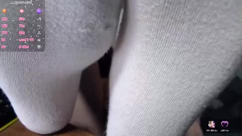 Makiima online show from 10.25.25