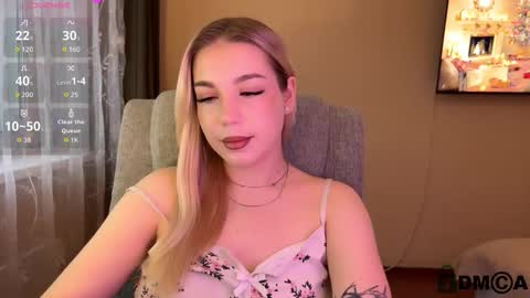 maksisisia online show from 12.21.25