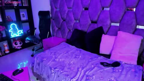 Snapshot of maky_coss chatting on 04.29.26 maky_coss online show from 04.29.26