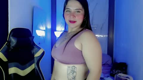 Snapshot of malak_power chatting on 06.17.26 MALAK online show from 06.17.26