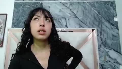 malejacs01 online show from 12.04.25