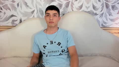 Snapshot of malekk_1 chatting on 10.27.25 Malek online show from 10.27.25