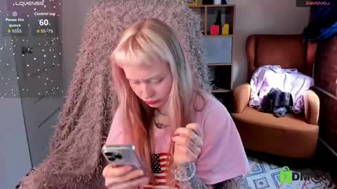 Malena online show from 04.12.26