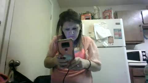 Snapshot of malinda702 chatting on 01.22.25 malinda702 online show from 01.22.25