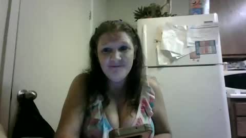 Snapshot of malinda702 chatting on 09.14.25 malinda702 online show from 09.14.25