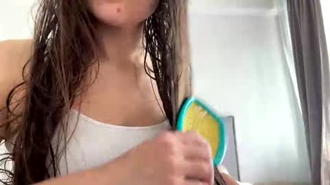 malinka_sweet19 online show from 10.26.25