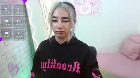 Malory  online show from 11.16.25